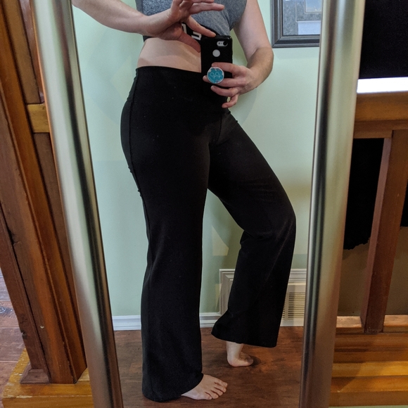 LONG Nike wide leg yoga pant - Picture 5 of 8